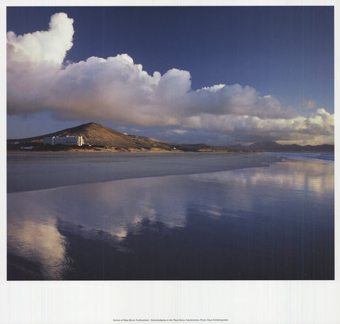 KLAUS SCHIDNIOGROTZKI Sunrise at Playa Barca, Fuerteventura, 2009