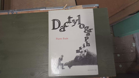 Dactylographismes, 1982